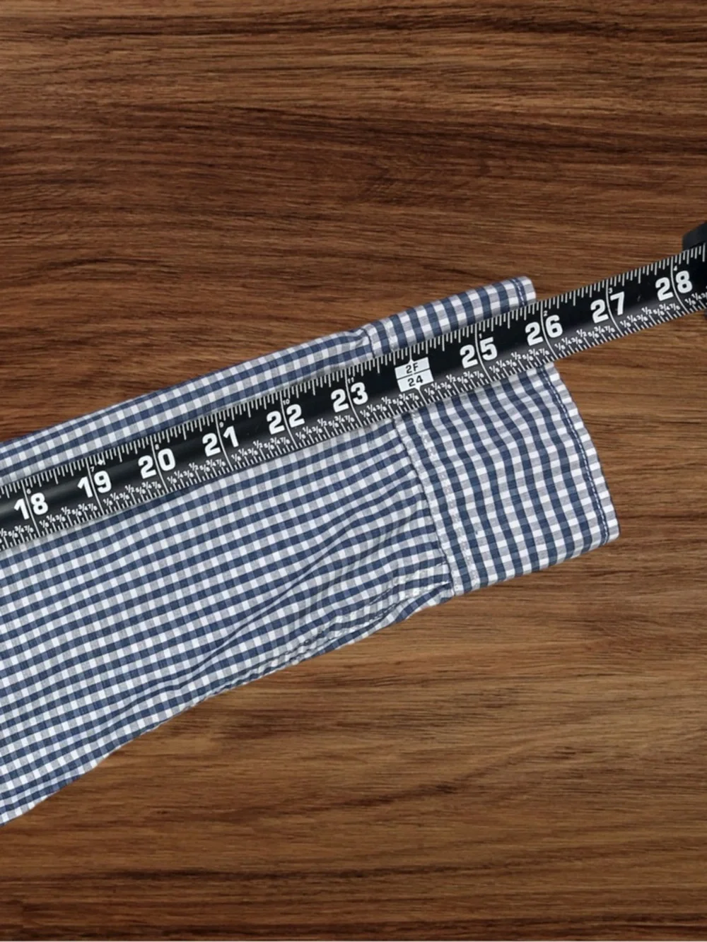 Banana Republic Grant Fit Men’s Blue/White Check Pattern L/S Dress Shirt. Large